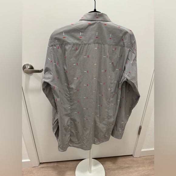 Hugo Boss - Picture 6 of 11